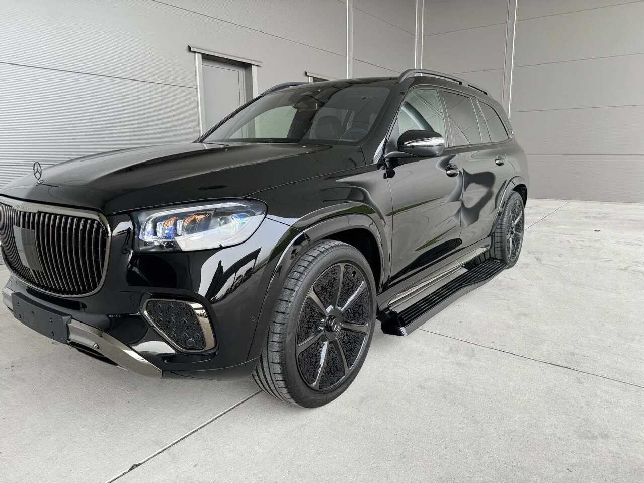 Mercedes-Benz Mercedes-Maybach GLS 600 4MATIC (II Рестайлинг)