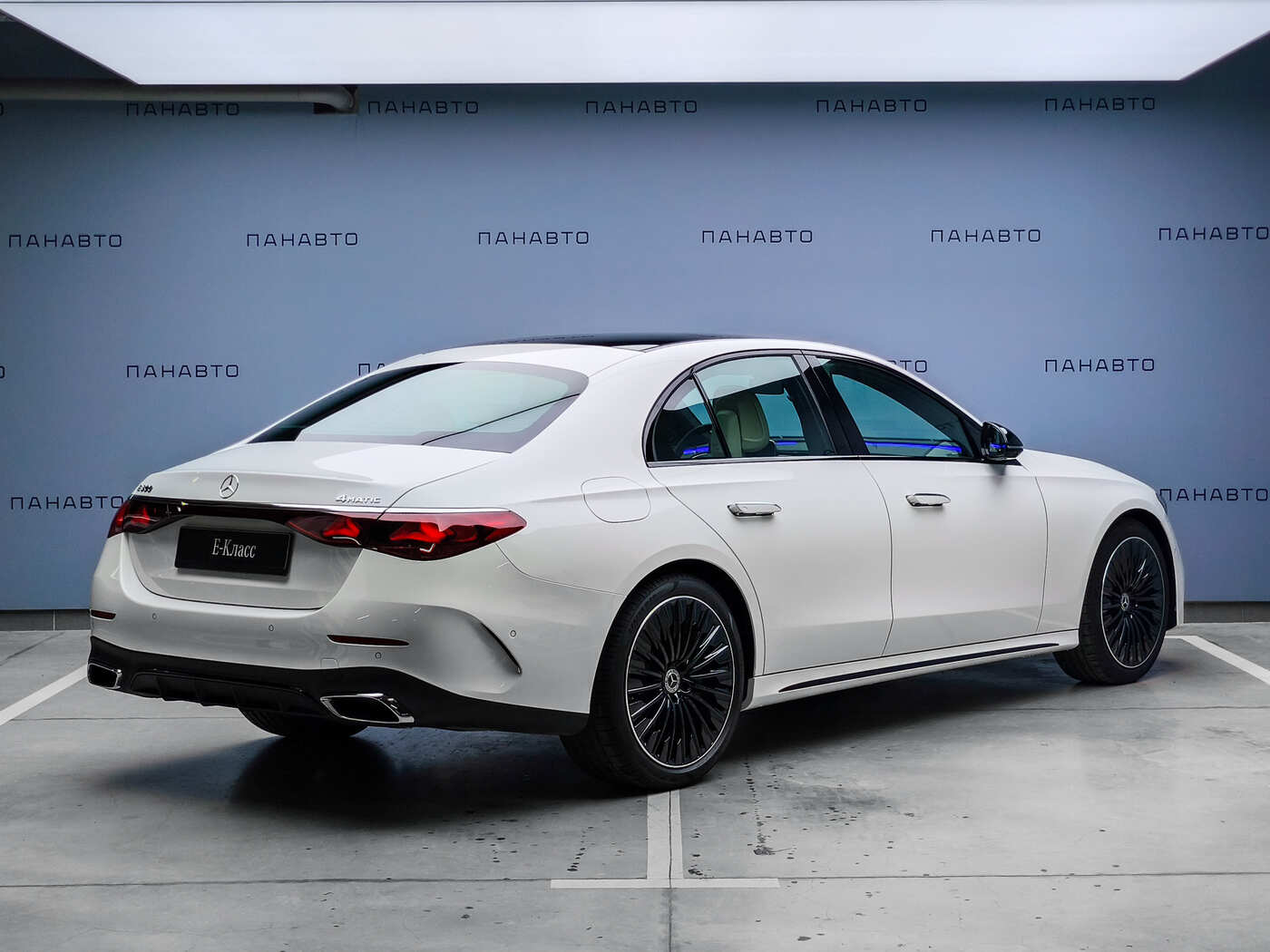 Mercedes-Benz E 300 4MATIC (VI)