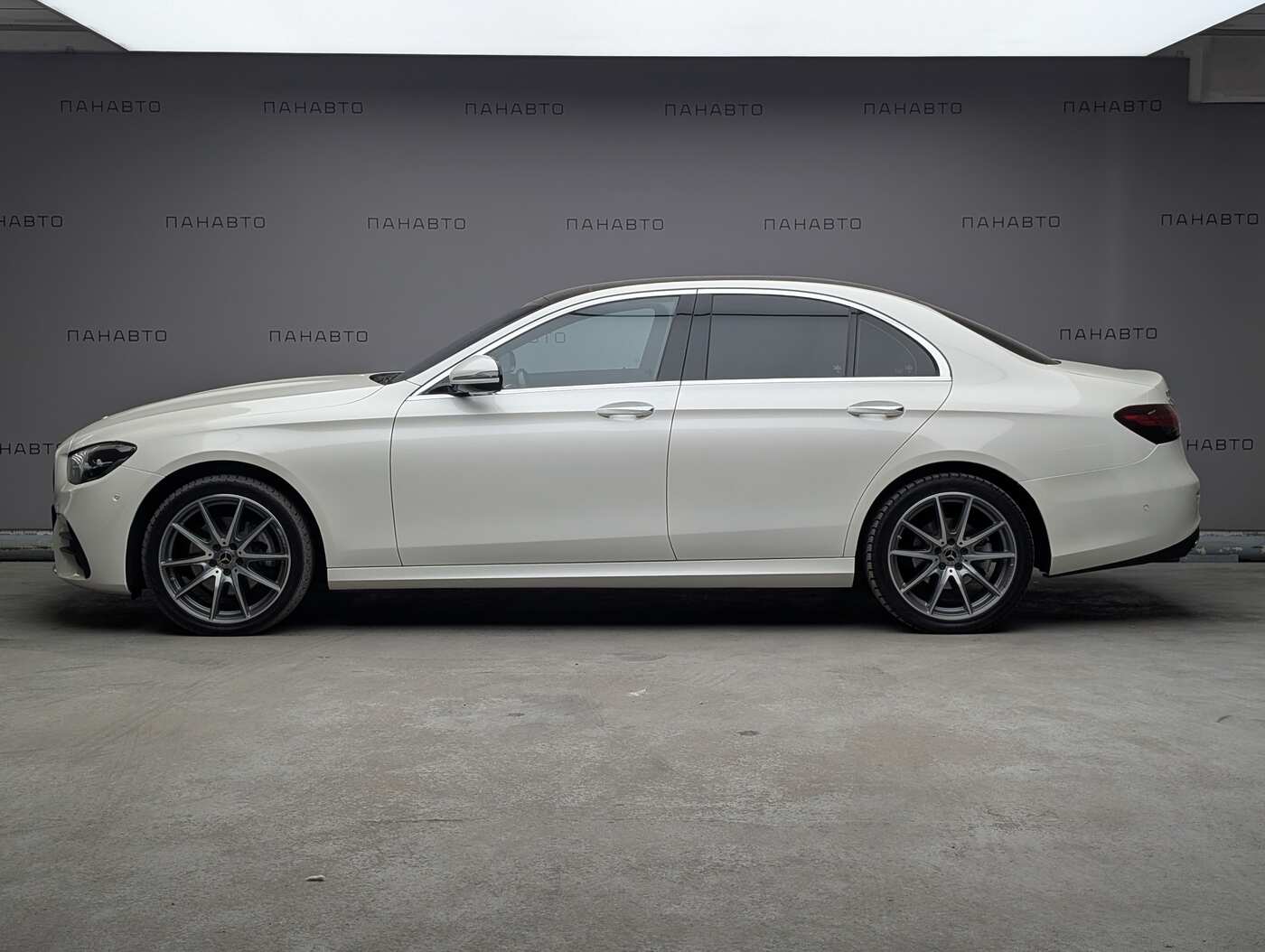 Mercedes-Benz E 300d 4MATIC Sport Plus