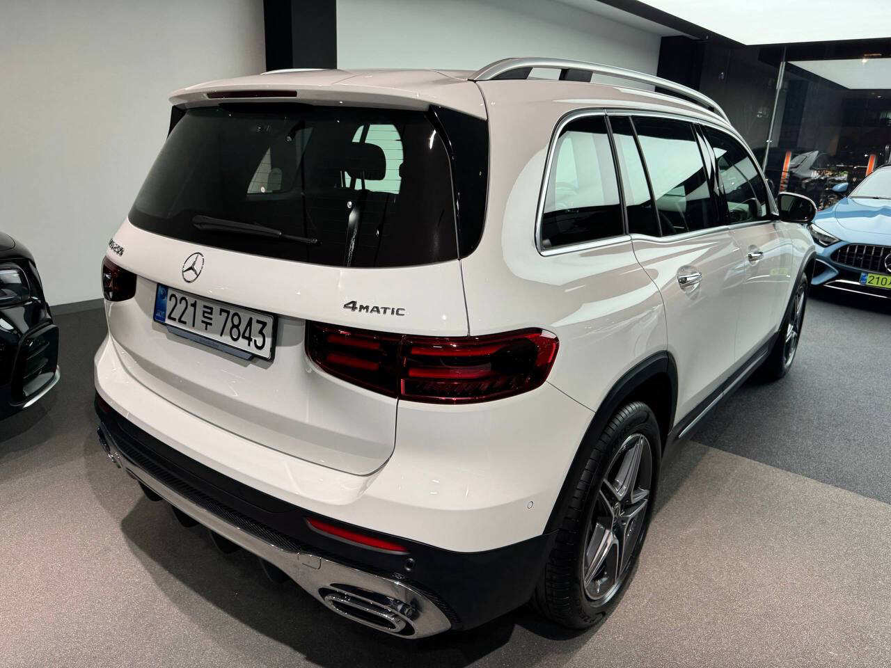 Mercedes-Benz GLB 250 4MATIC Sport