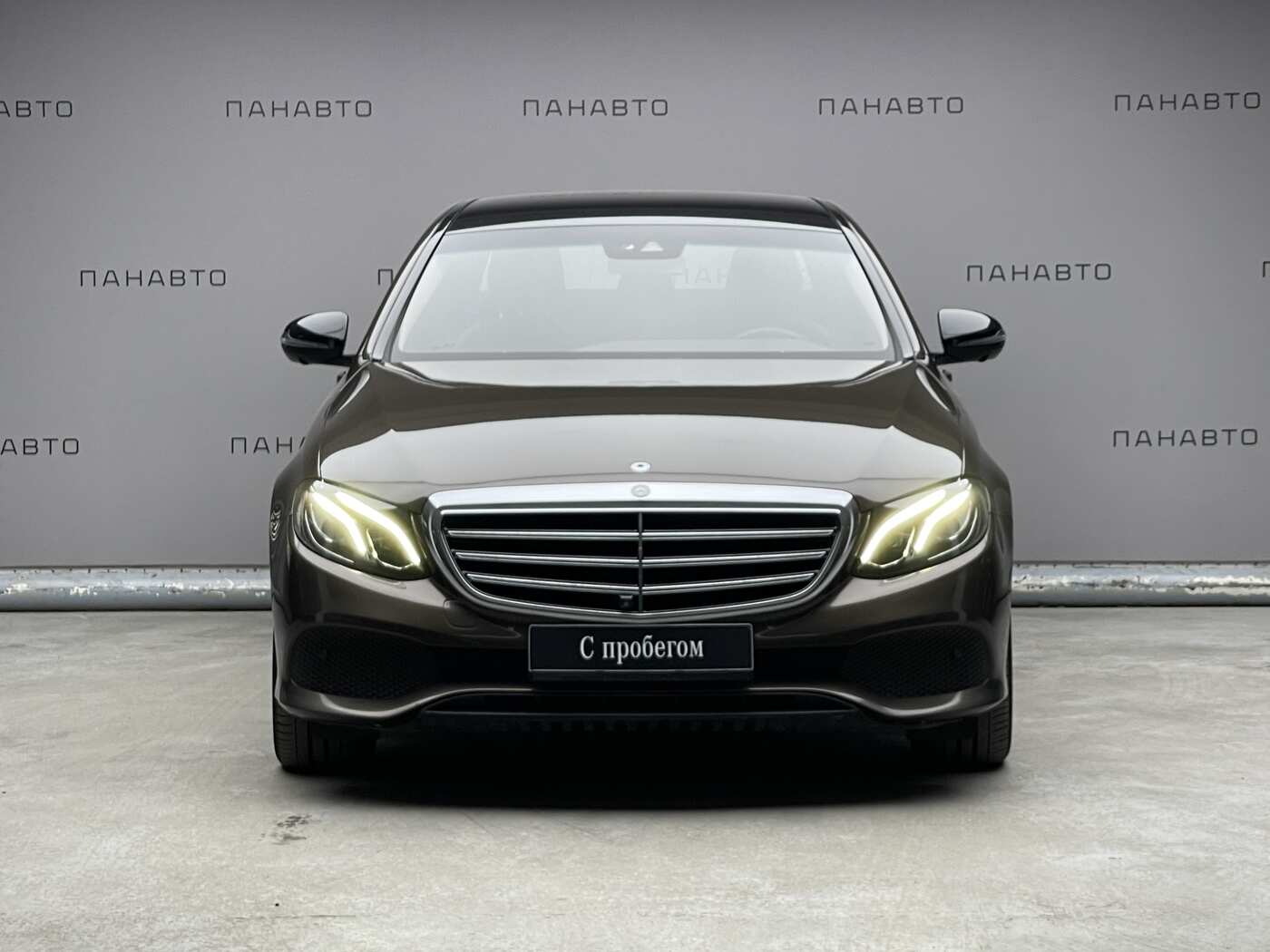 Mercedes-Benz E 200 Business