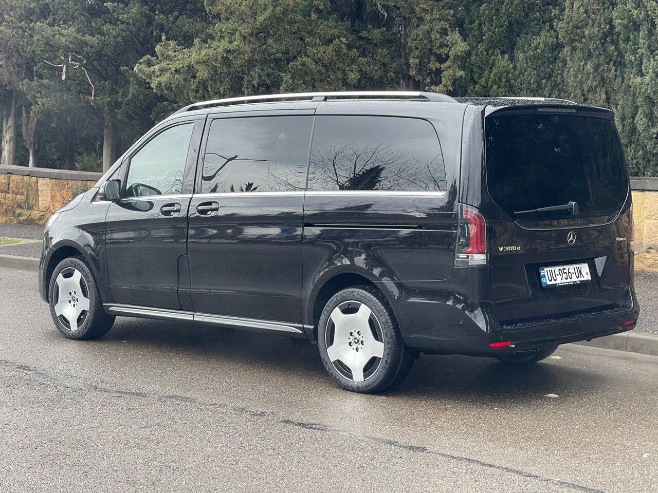 Mercedes-Benz V 300 d L 4MATIC Facelift (III Рестайлинг 2)