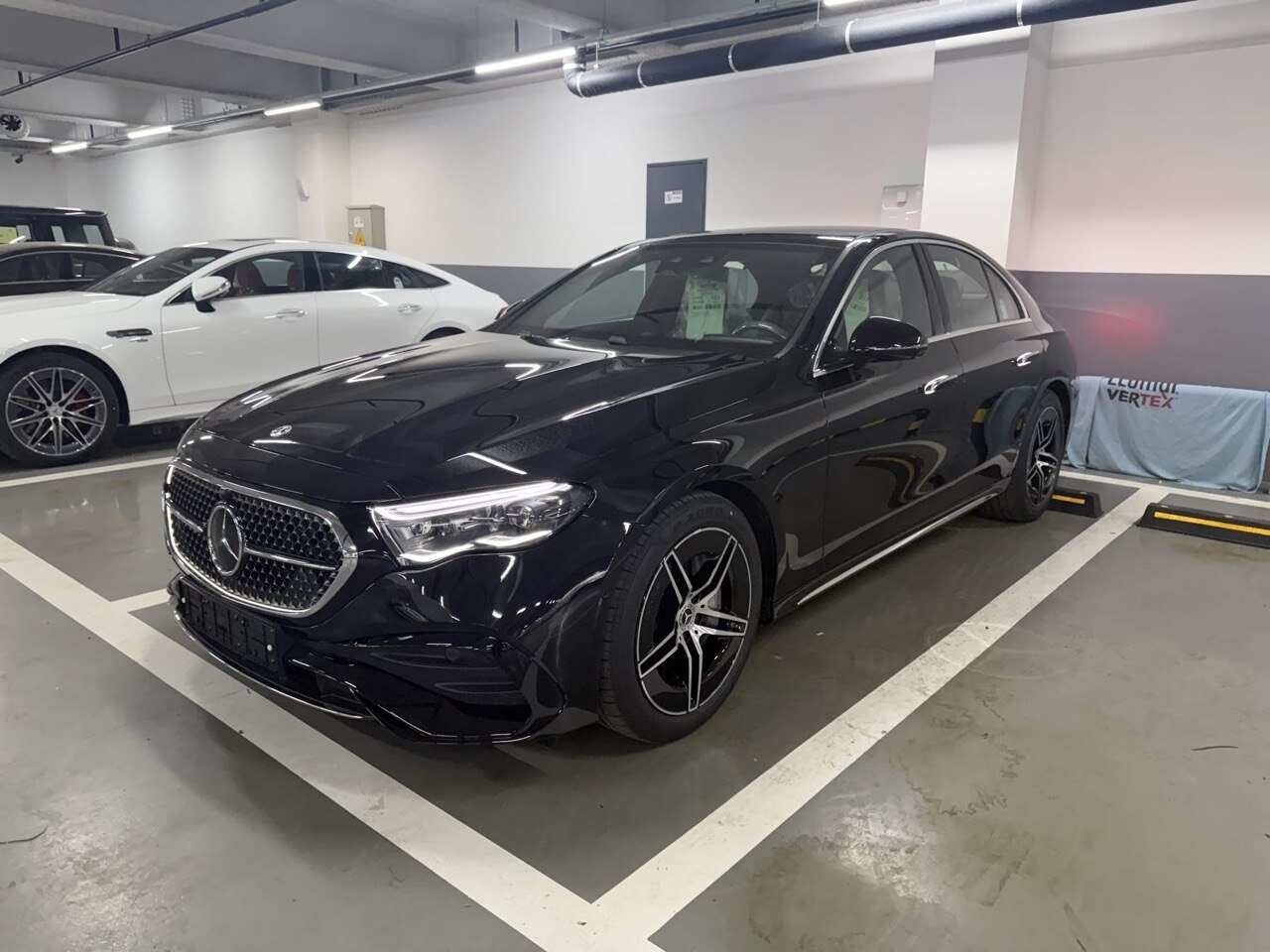 Mercedes-Benz E 300 4MATIC (VI)